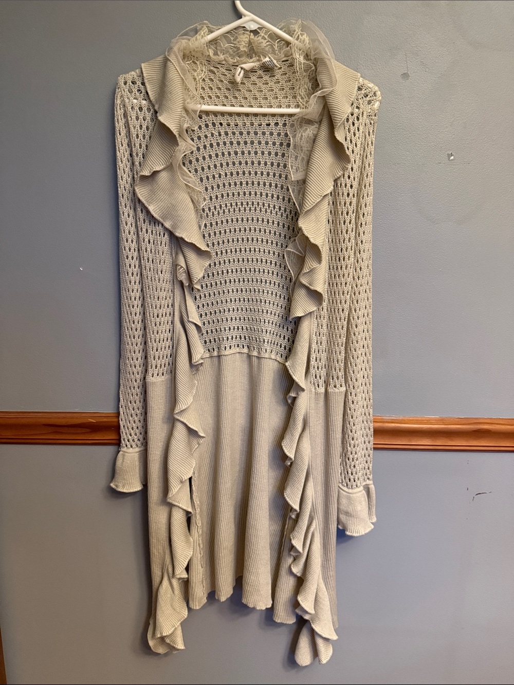 Cream Ruffle Open-Front Women’s longline Sweater Cardigan M